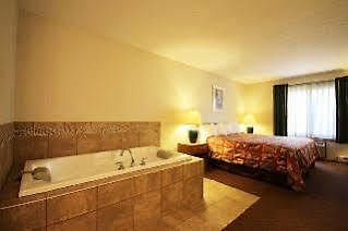 Best Western Country Inn Ishpeming Екстер'єр фото